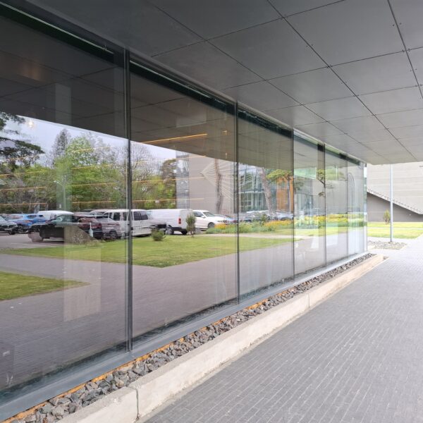 PARDUODAMOS IŠSKIRTINĖS KOMERCINĖS PATALPOS PALANGOS CENTRE – S. DAUKANTO G. 10